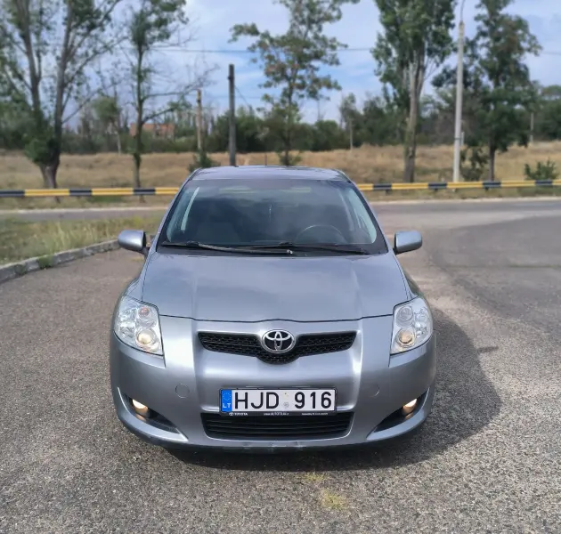 Toyota Auris, 2009