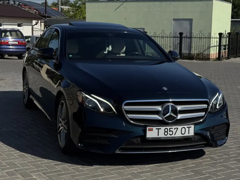 Mercedes-Benz E-Class, 2016