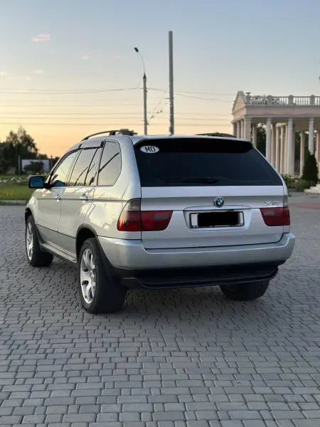 BMW X5, 2001