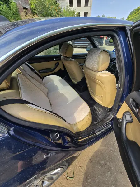 BMW 3 Series, 2001