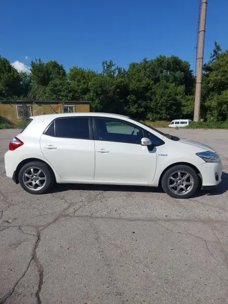 Toyota Auris, 2012