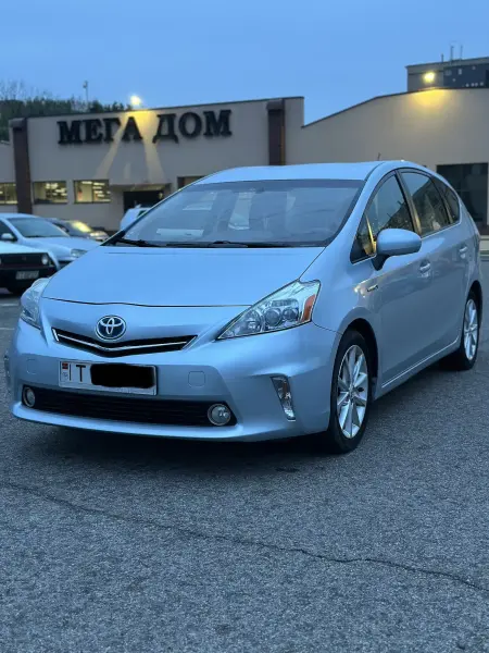 Toyota Prius, 2012