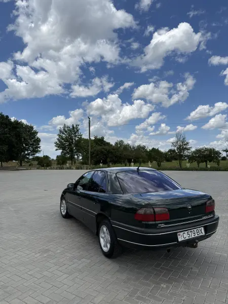 Opel Omega, 1996