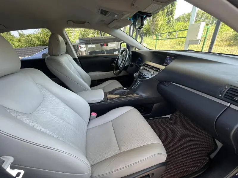 Lexus RX, 2013