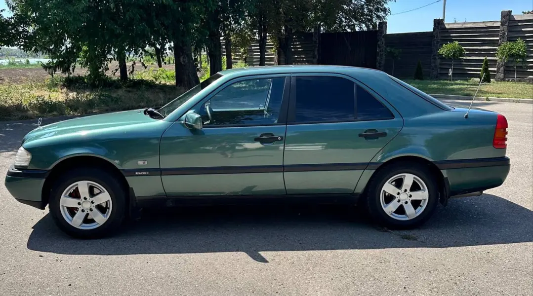 Mercedes-Benz C-Class, 1994