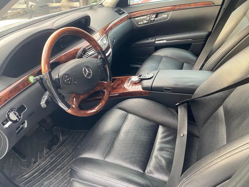 Mercedes-Benz S-Class, 2009
