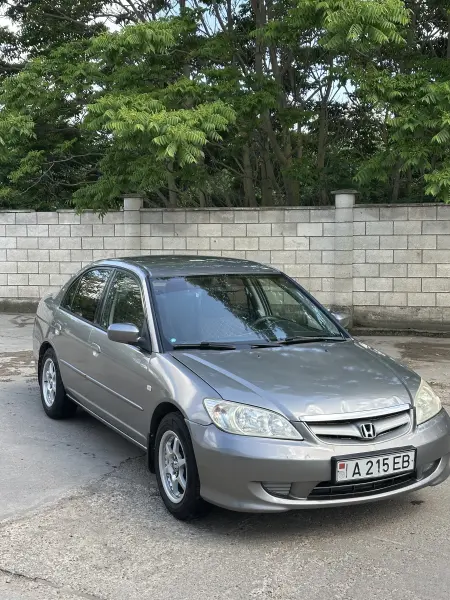 Honda Civic, 2005