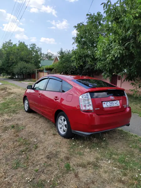 Toyota Prius, 2005