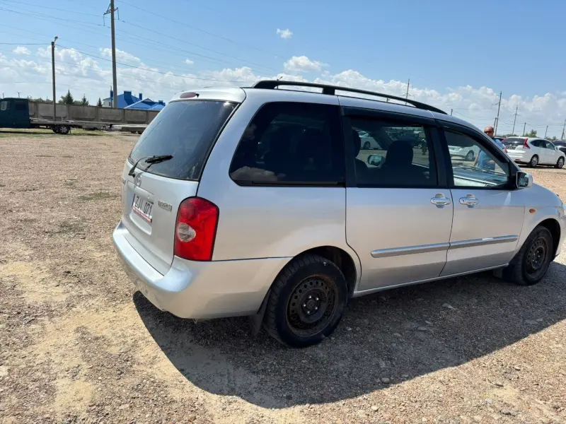 Mazda MPV, 2002