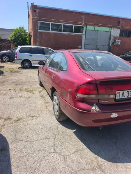 Mazda 626, 1994