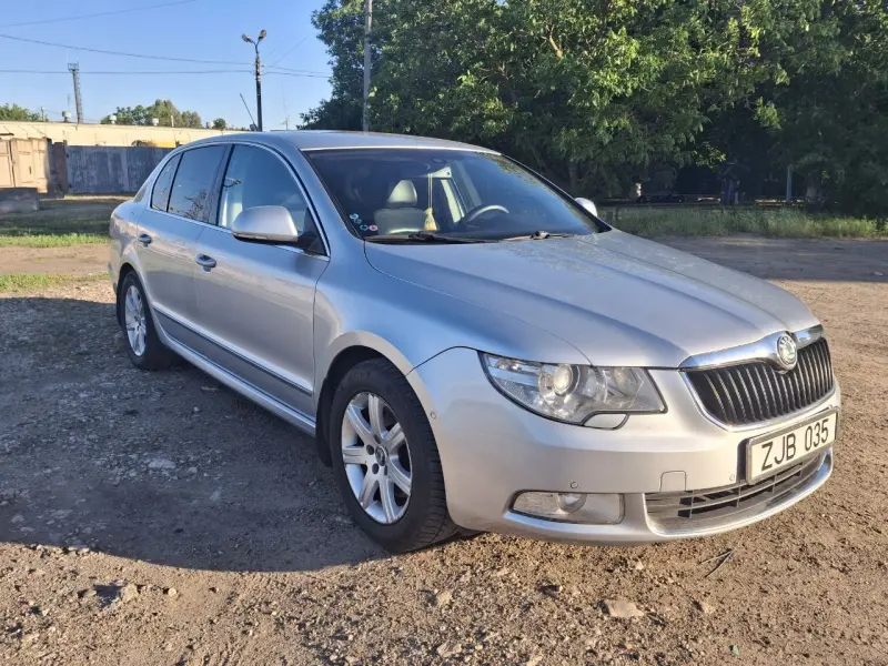 Skoda Superb, 2010