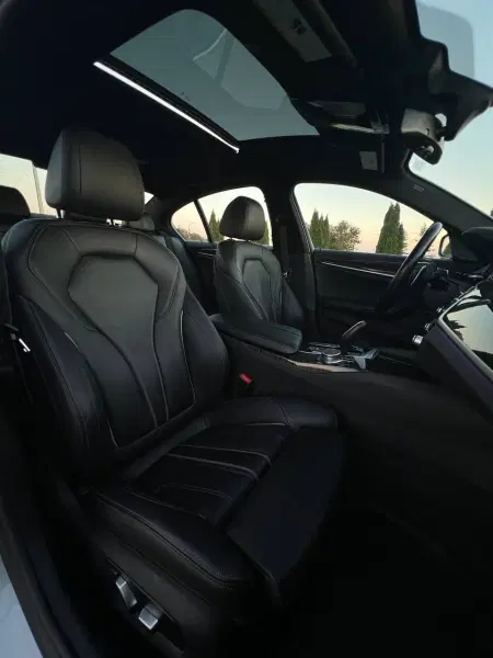 BMW 5 Series, 2018