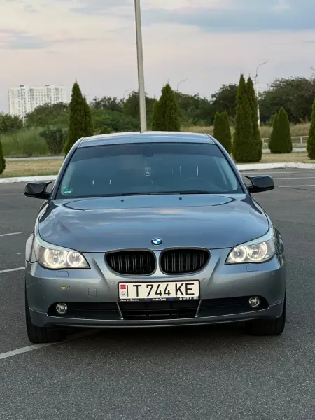 BMW 5 Series, 2004