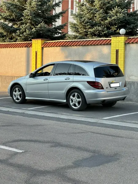 Mercedes-Benz R-Class, 2006