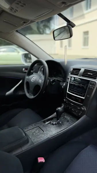 Lexus IS, 2006
