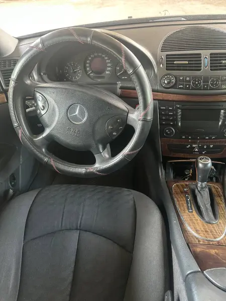 Mercedes-Benz E-Class, 2003