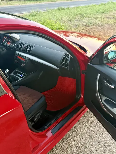 BMW 1 Series, 2005