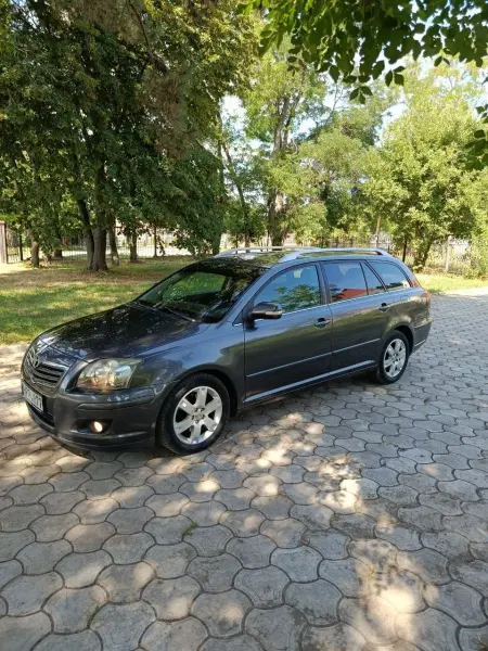 Toyota Avensis, 2008