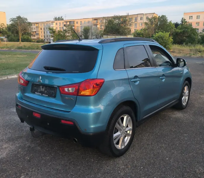 Mitsubishi ASX, 2011