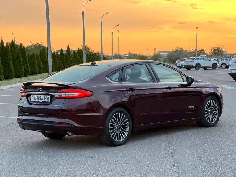 Ford Fusion, 2017