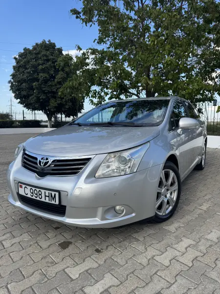 Toyota Avensis, 2010