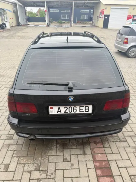BMW 5 Series, 1999