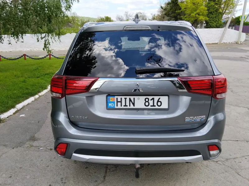 Mitsubishi Outlander, 2017
