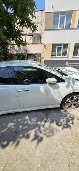 Nissan Leaf, 2021