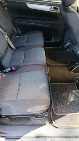 Toyota Avensis Verso, 2004