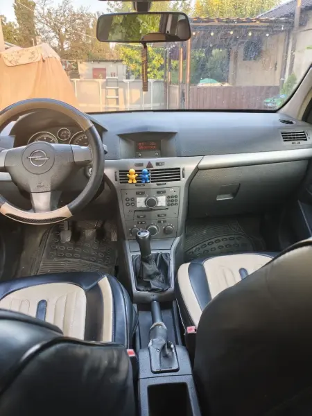 Opel Astra, 2007