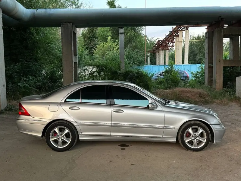 Mercedes-Benz C-Class, 2001