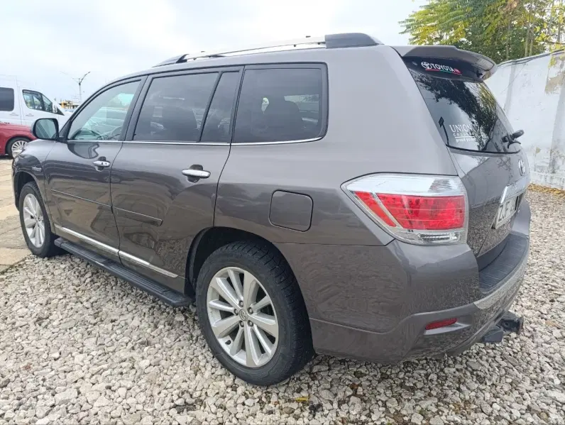 Toyota Highlander, 2011
