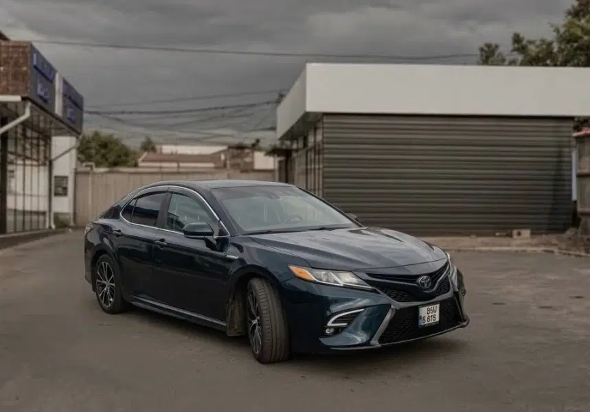 Toyota Camry, 2020