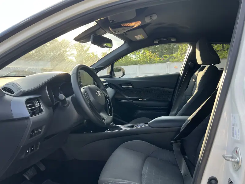 Toyota C-HR, 2020