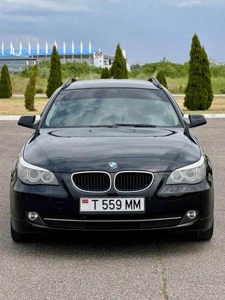 BMW 5 Series, 2009
