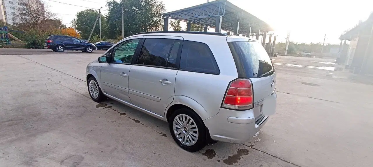 Opel Zafira, 2007