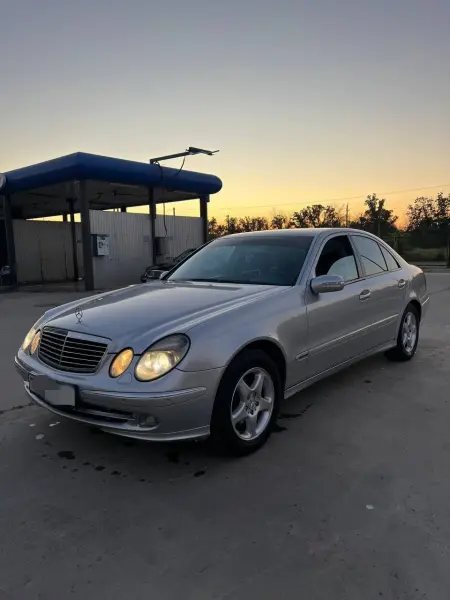Mercedes-Benz E-Class, 2003