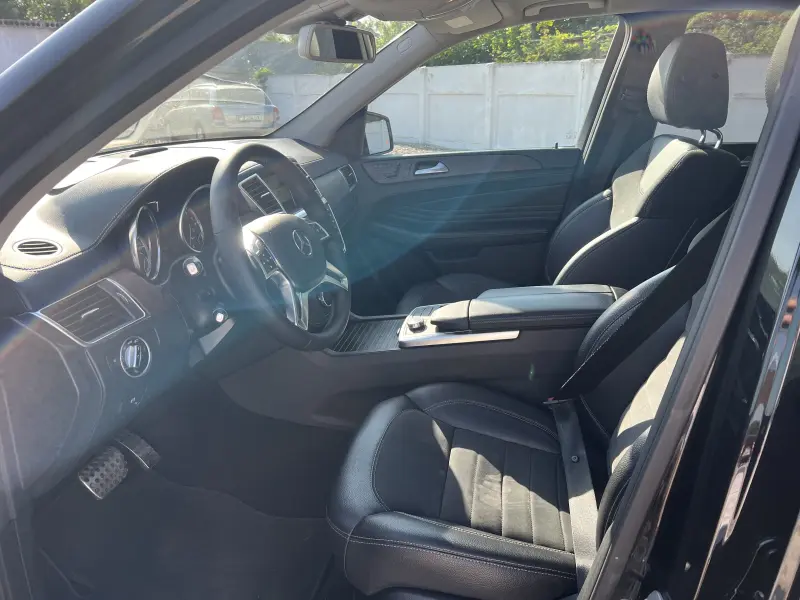 Mercedes-Benz ML-Class, 2012