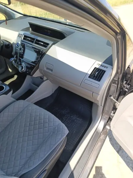 Toyota Prius, 2016