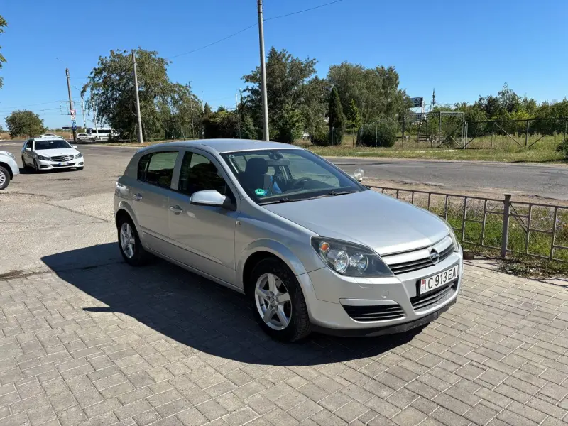 Opel Astra, 2005