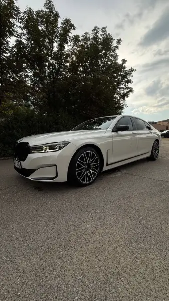BMW 7 Series, 2021
