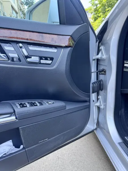 Mercedes-Benz S-Class, 2009