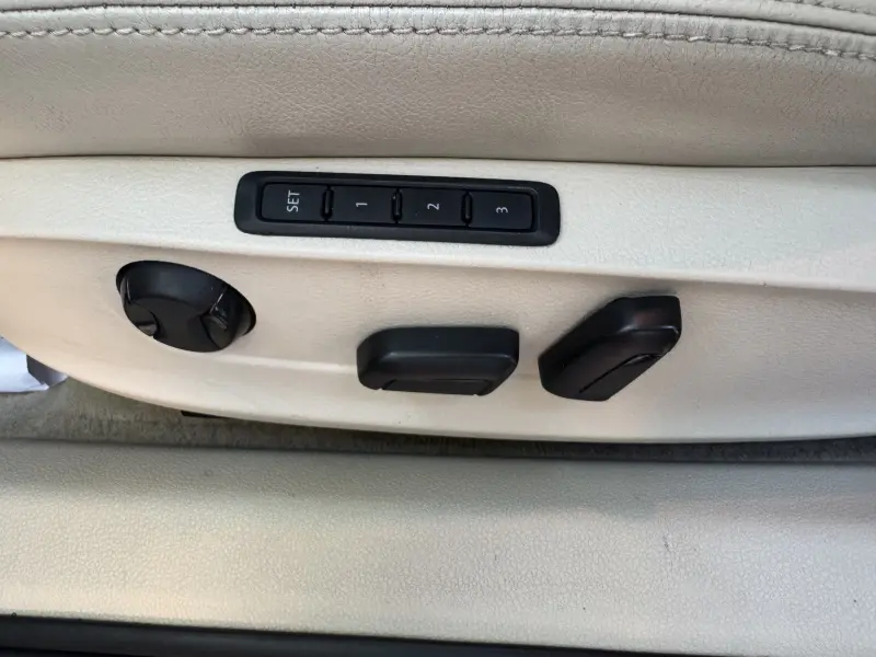 Volkswagen Passat, 2013