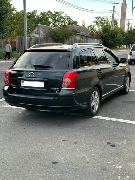 Toyota Avensis, 2006