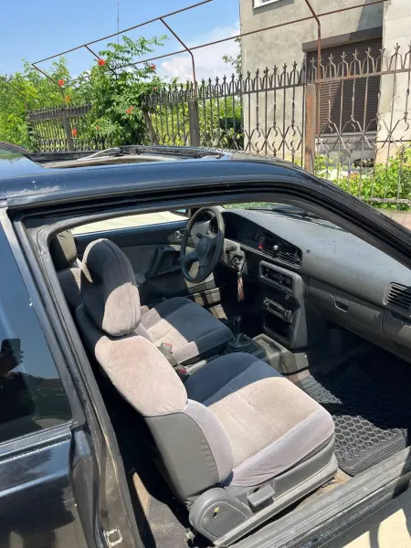 Mazda 626, 1992