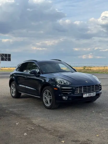 Porsche Macan, 2016