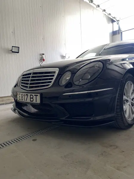 Mercedes-Benz E-Class, 2005