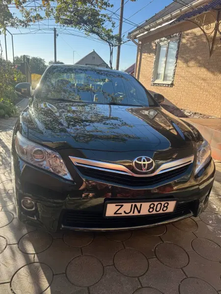 Toyota Camry, 2010