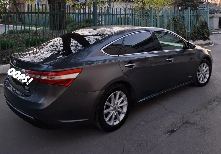 Toyota Avalon, 2013