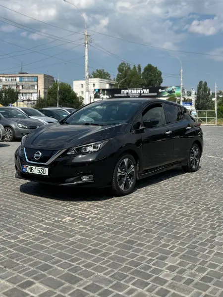 Nissan Leaf, 2021